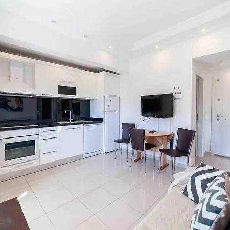 Best City 10 Apartamento