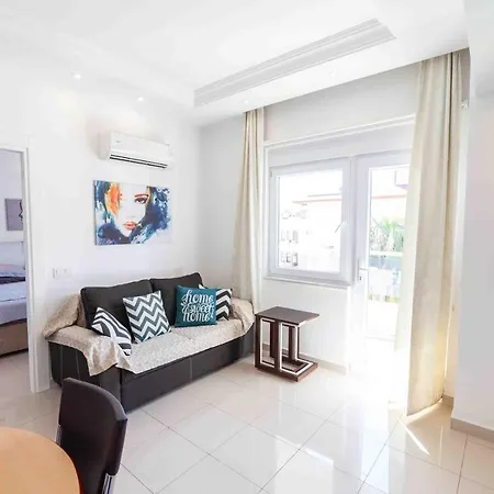 Best City 10 Apartment