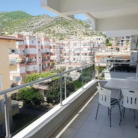 Best City 10 Apartment